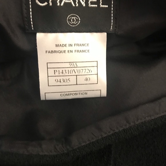 CHANEL Classic Pleated Skirt. - Picture 6 of 10